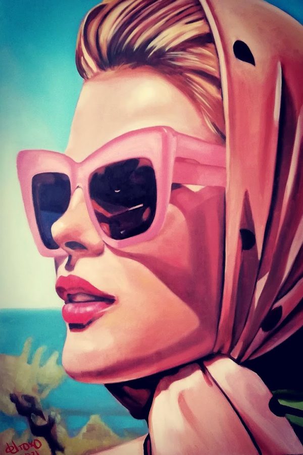Malibu Total Glam Retrato Mujer joven tipo actriz Hollywood con pañuelo lunares y gafas rosas de sol